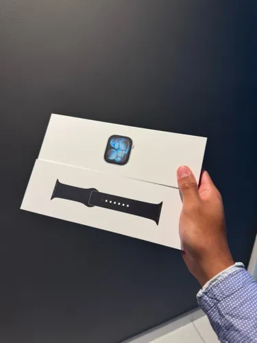 Apple Watch Series 11 46mm GPS - Lacrado