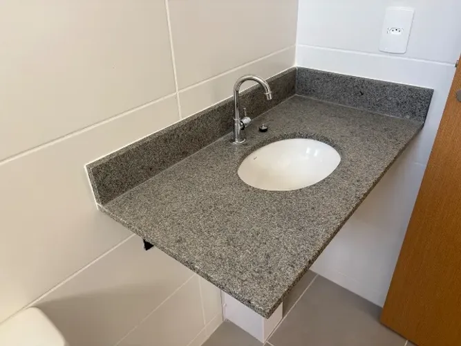 Bancada cinza castello escovado
