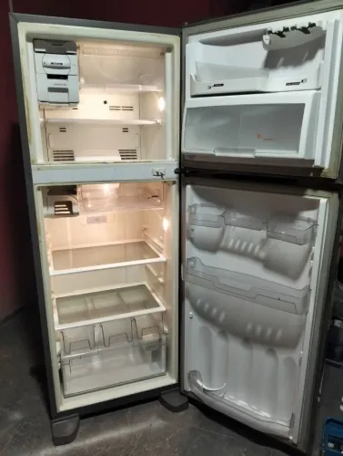 Geladeira Brastemp boa Frost freer 9.9.3.5.0.1479 meu WhatsApp 