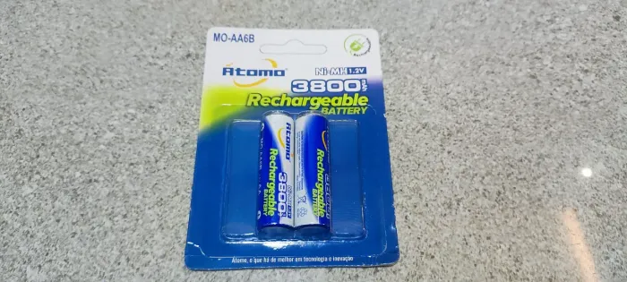 Pilhas recarregáveis AA 3.800mAh