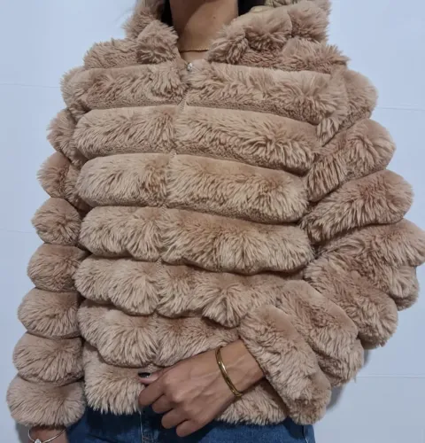 JAQUETA PUFFER PELÚCIADA FEMININA