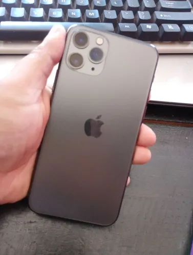 iPhone 11 pro 64gb