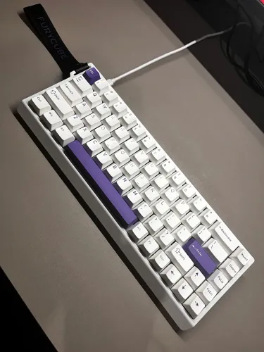 TECLADO MAGNÉTICO