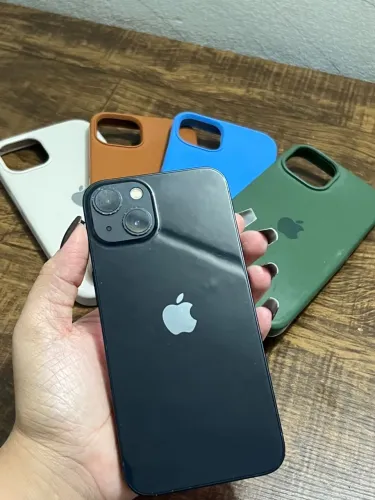iPhone 13