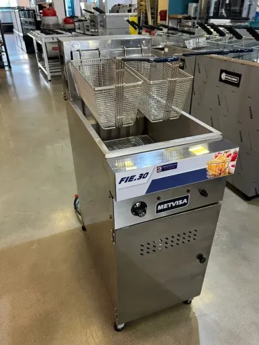 FRITADEIRA INDUSTRIAL ELETRICA 30L trifasica 380w