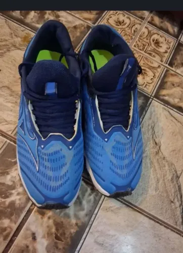 Tenis 