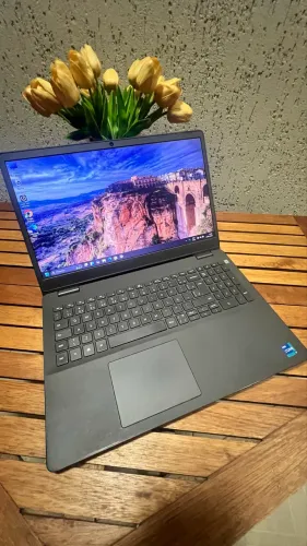 NOTEBOOK DELL VOSTRO 3500/i7-11ª/16G/SSD NVMe 256G/IRIS XE/GARANTIA + NOTA FISCAL