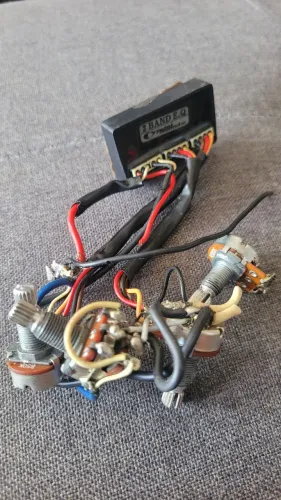 Baixo Circuito Warwick rockbass