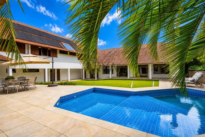 Casa em condomínio à venda no Pilarzinho ARYA1