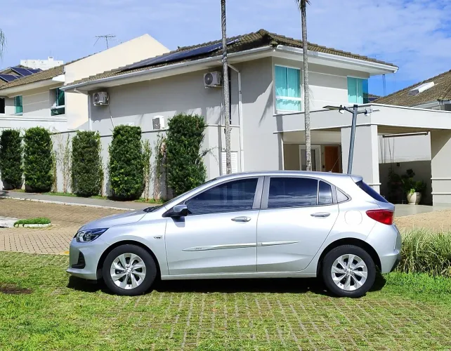 Chevrolet Onix Hatch LT 1.0 12V Flex Mec. 4P 2023