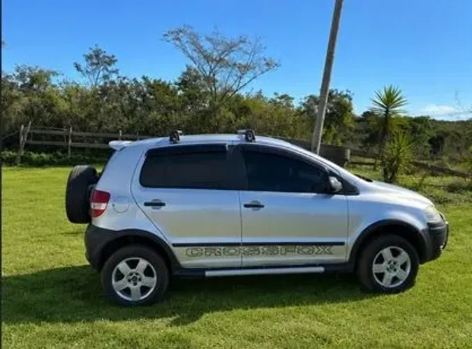 Volkswagen Crossfox 1.6 MI Total Flex 8V 5P 2005