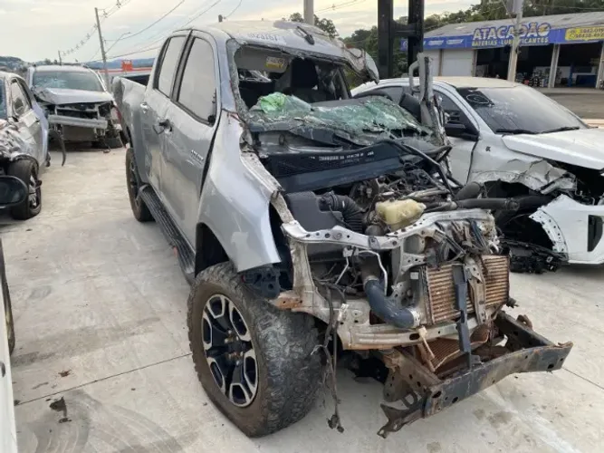 Sucata Hilux 2022 2.8 Tdi Srv Cab. Dupla 4x4 Aut. 4p