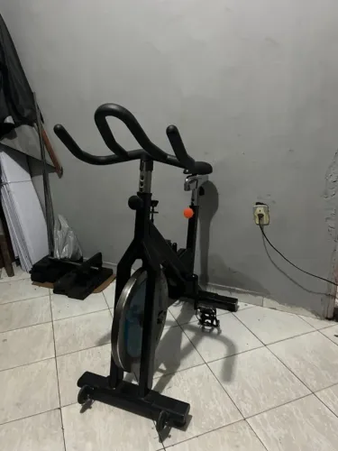 Bicicleta Ergométrica Spinning - Usada