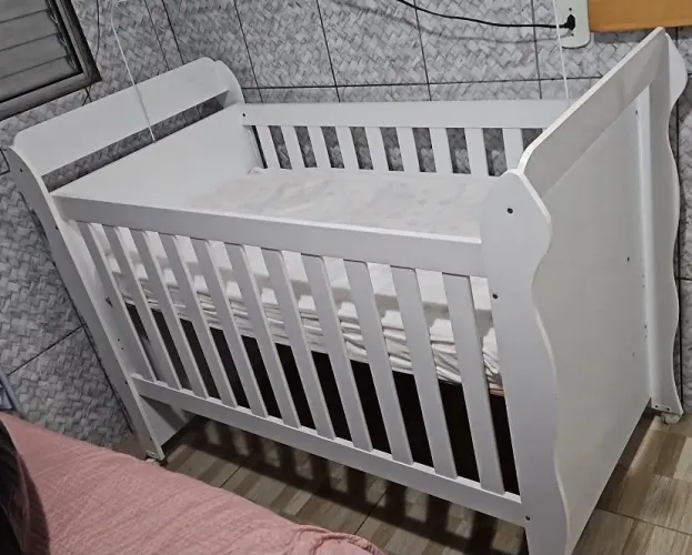 Berço americano semi novo