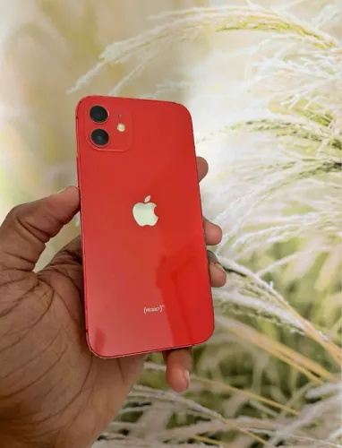 iPhone 12