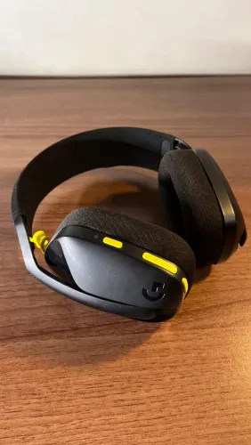 Fone Logitech g435