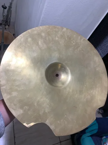 Prato Crash 16" Magic Brass (Com detalhes)