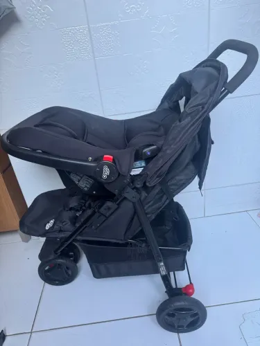 Carrinho de Bebê com Bebê Conforto Cosco Kids + Toffy Duo 3 Rodas 0 a 15kg