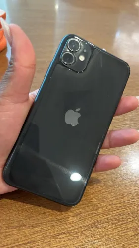 iPhone 11 64GB