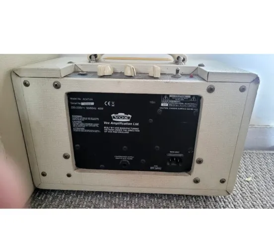 Amplificador de guitarra Vox Válvulada