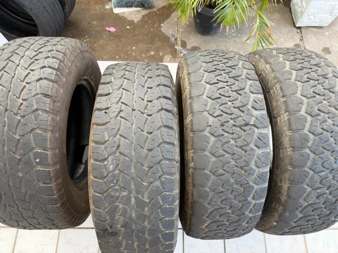 Pneus R 16 camionete 4 unidades por 1.900,00