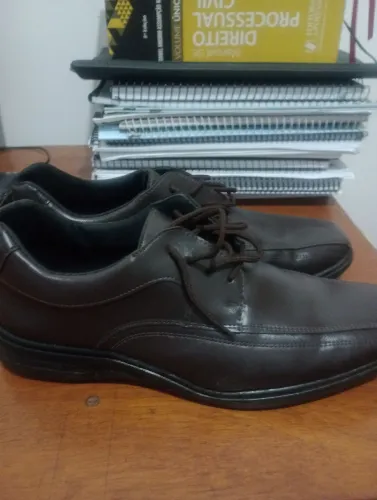 SAPATO SOCIAL MARROM N°42