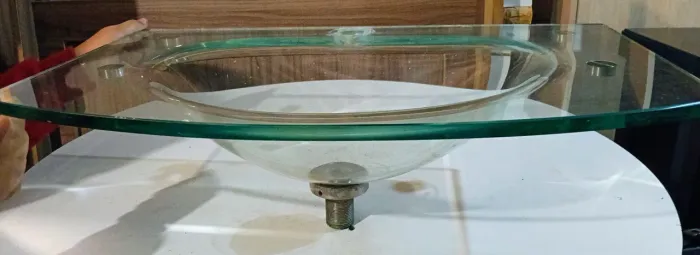 Cuba de Vidro para Banheiro com Tampo - Usada - 60 x 35 cm