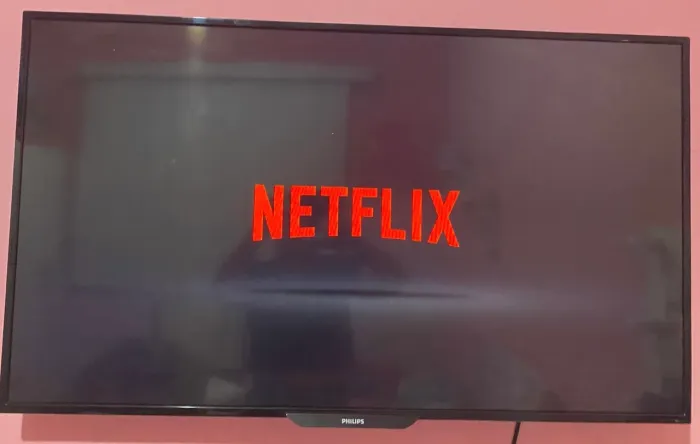 Vendo tv smart 43 polegadas Philips