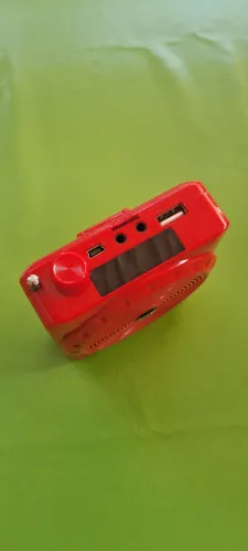 Radio com Bluetooth, SD card e Entrada USB 