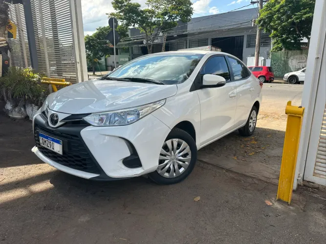 Toyota Yaris XL Sedan 1.5 Flex 16V 4P Aut. 2025