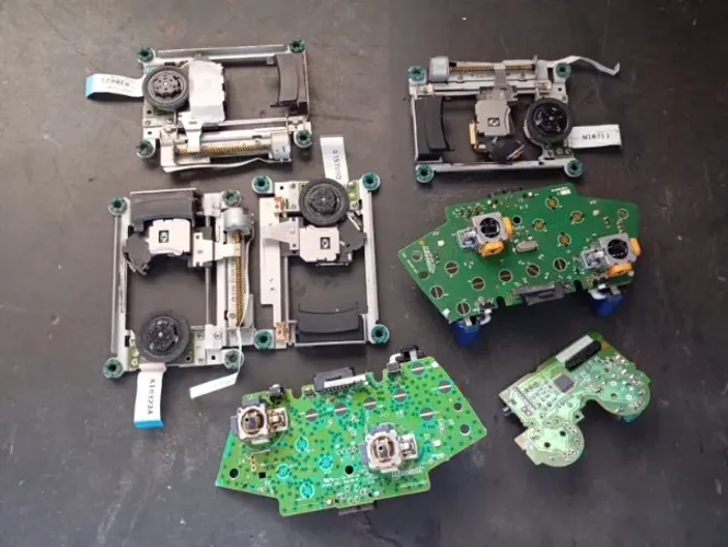 Leitor Playstation 2, Placa controle e Placas controles XBOX 360 LEIA O ANUNCIO!