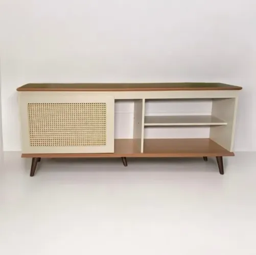 Rack Camille 100% MDF: Elegância, Espaço e Acabamento Premium