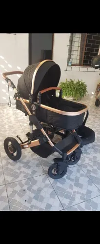 CARRINHO DE BEBÊ + BEBÊ CONFORTO 