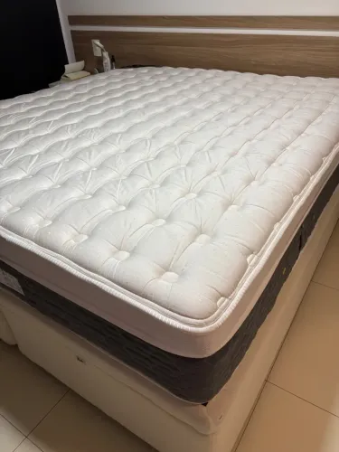 Colchão King Castor Plush Light Stress Pocket 180x200x34cm - Seminovo (Comprado em Jan/26)