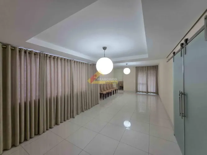 Apartamento à venda, 4 quartos, 2 suítes, 2 vagas, Centro - Divinópolis/MG