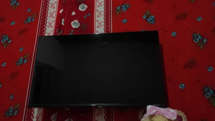 Vende-se essa tv Philco em ótimo estado, funcionando perfeitamente,32 polegadas. 