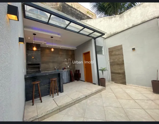 Casa 2 Quartos com Suíte e Quintal com Churrasqueira Água Limpa, VR