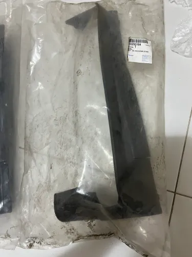 Acabamento banco dianteiro Corsa GLS GSi