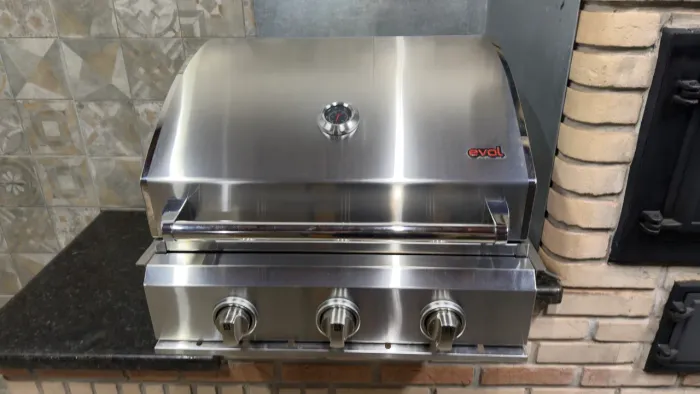 Churrasqueira a Gás Evol Inox 3 Queimadores - Excelente Estado