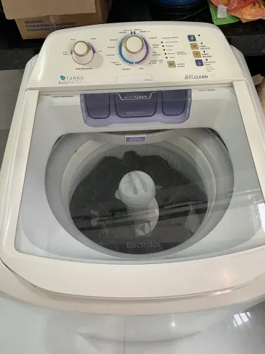 Máquina de lavar Eletrolux 11kg branca