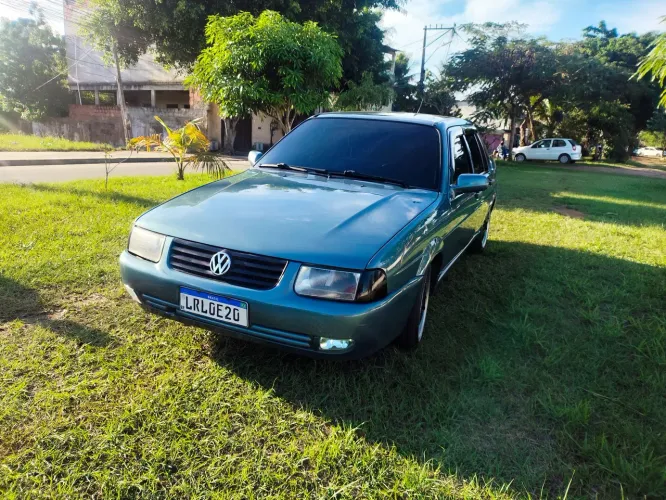Volkswagen Santana 1.8 MI (álcool) 2004