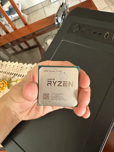 processador AMD ryzen 7 1700