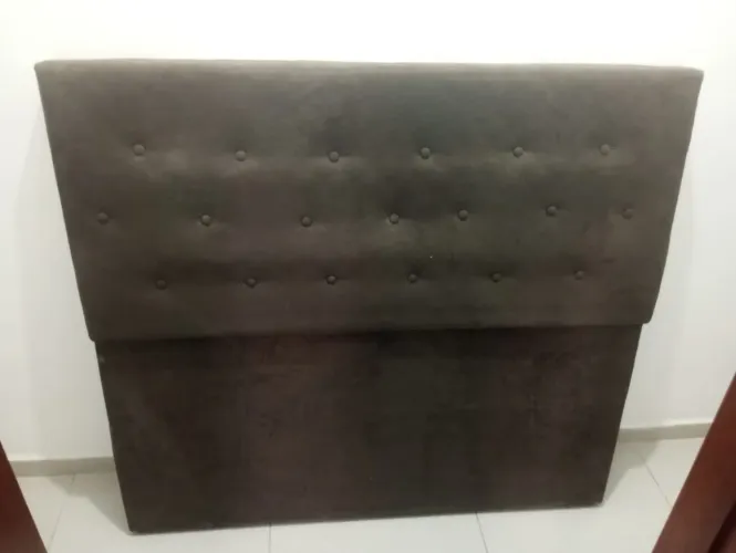 Vendo cabeceira para cama box no estado entrega por minha conta grátis ZAP *