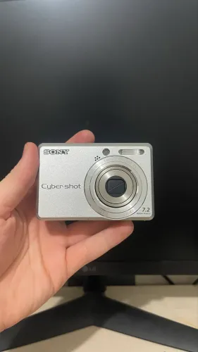 Câmera Sony Cyber-shot DSC-S730 7.2MP - Em perfeito estado e funcionamento! Raridade?