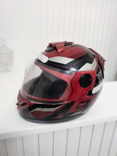 Capacete
