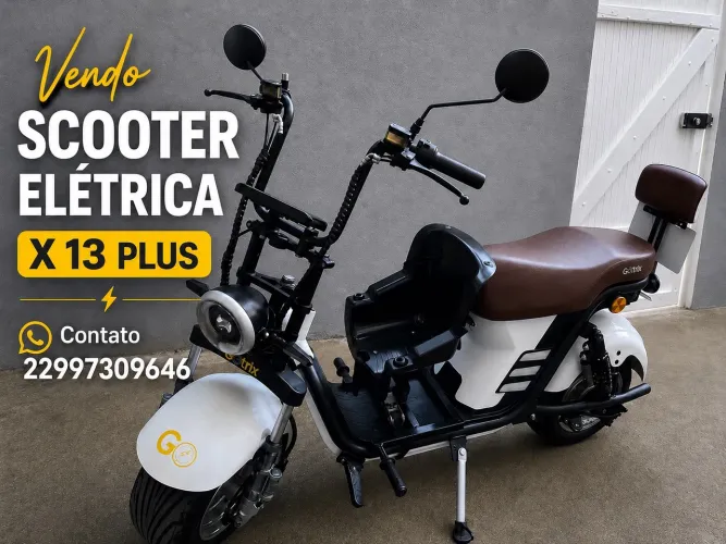 Scooter elétrica semi nova 