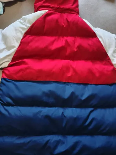 Jaqueta Puffer New Era Mlb New York Yankees - Vermelho/azul...Usado Novo...G.
