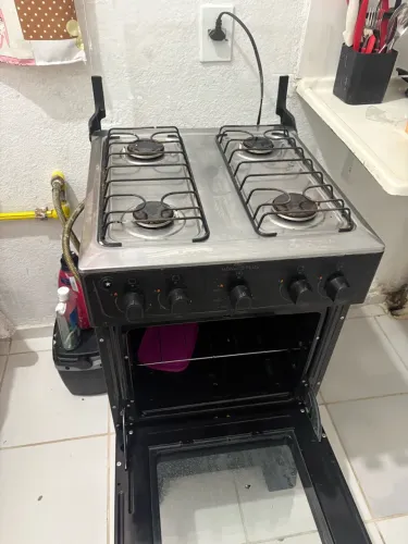 Vendo fogão 4 bocas 