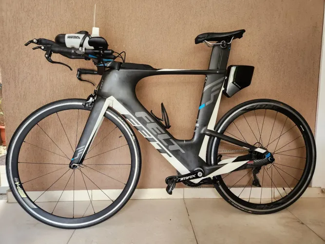 Felt IA 10 - carbono