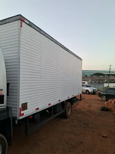 Vendo Bau do caminhão ford cargo